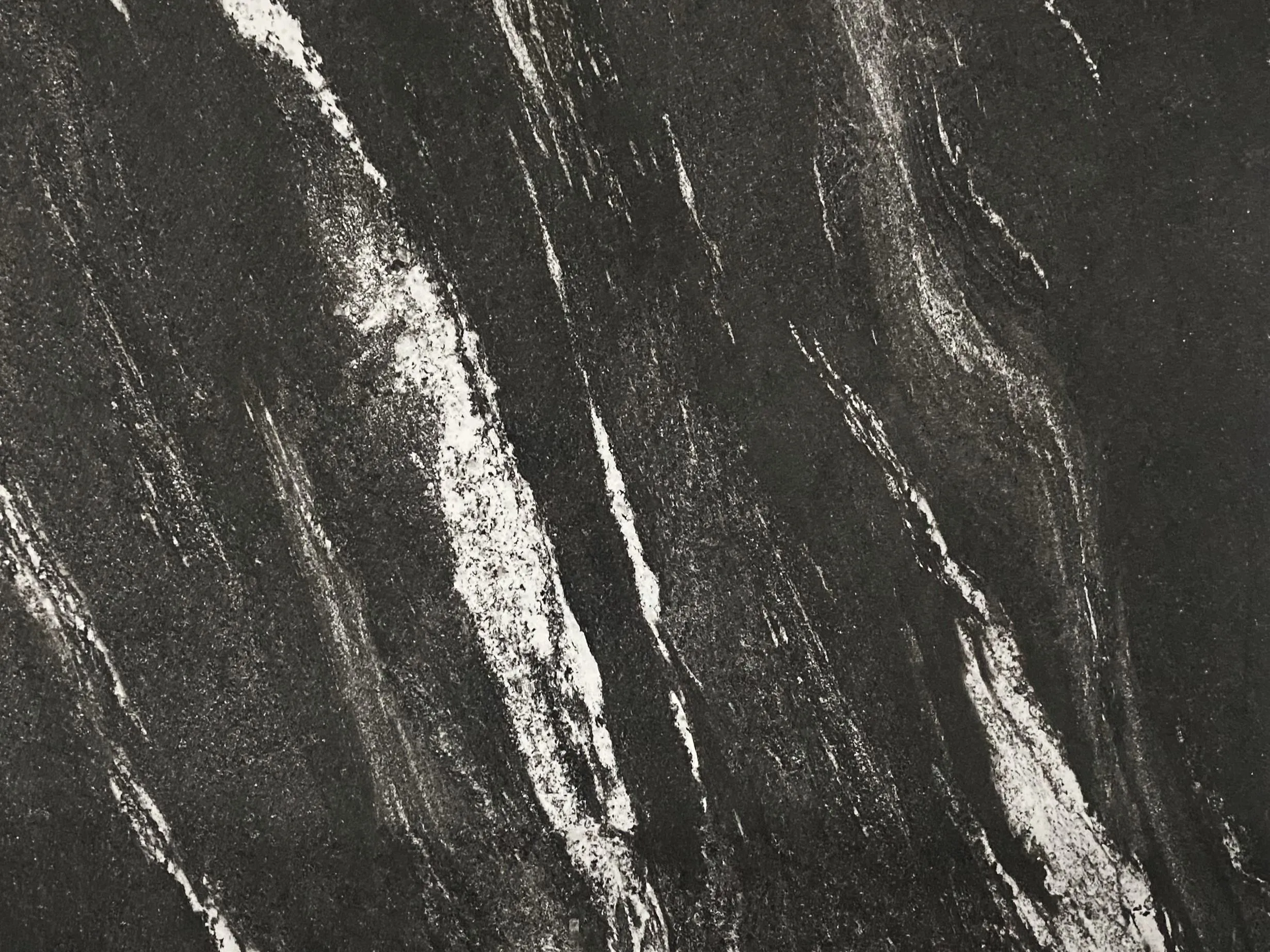 Đá Fantasy moon black